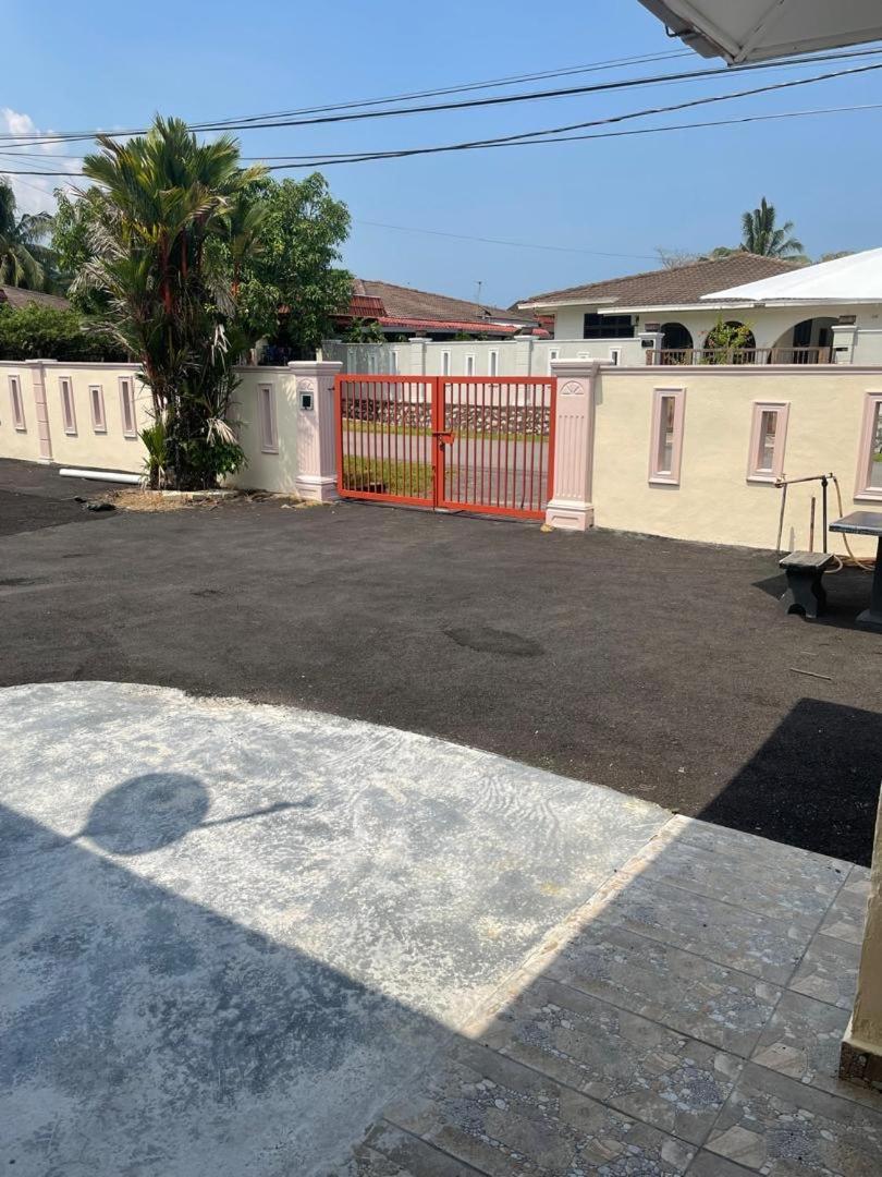 Alisya Homestay بورت ديكسون المظهر الخارجي الصورة